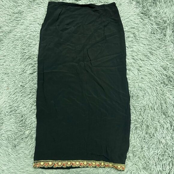 Chicos Design Wrap Embroidered Black Skirt with Gold and Red Accents Size 1 (8) - Picture 8 of 8